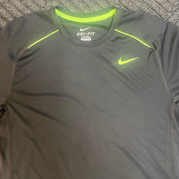 Shirt - Picture 2 of 3